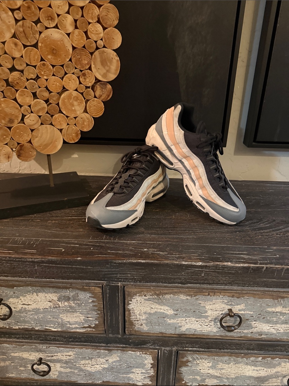 Nike Men's Black, Gray & Tan Layered Running Sneakers